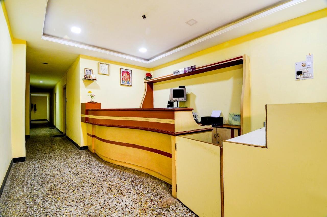 Hôtel Spot On 80135 Gopala Residency à Dibrugarh Extérieur photo