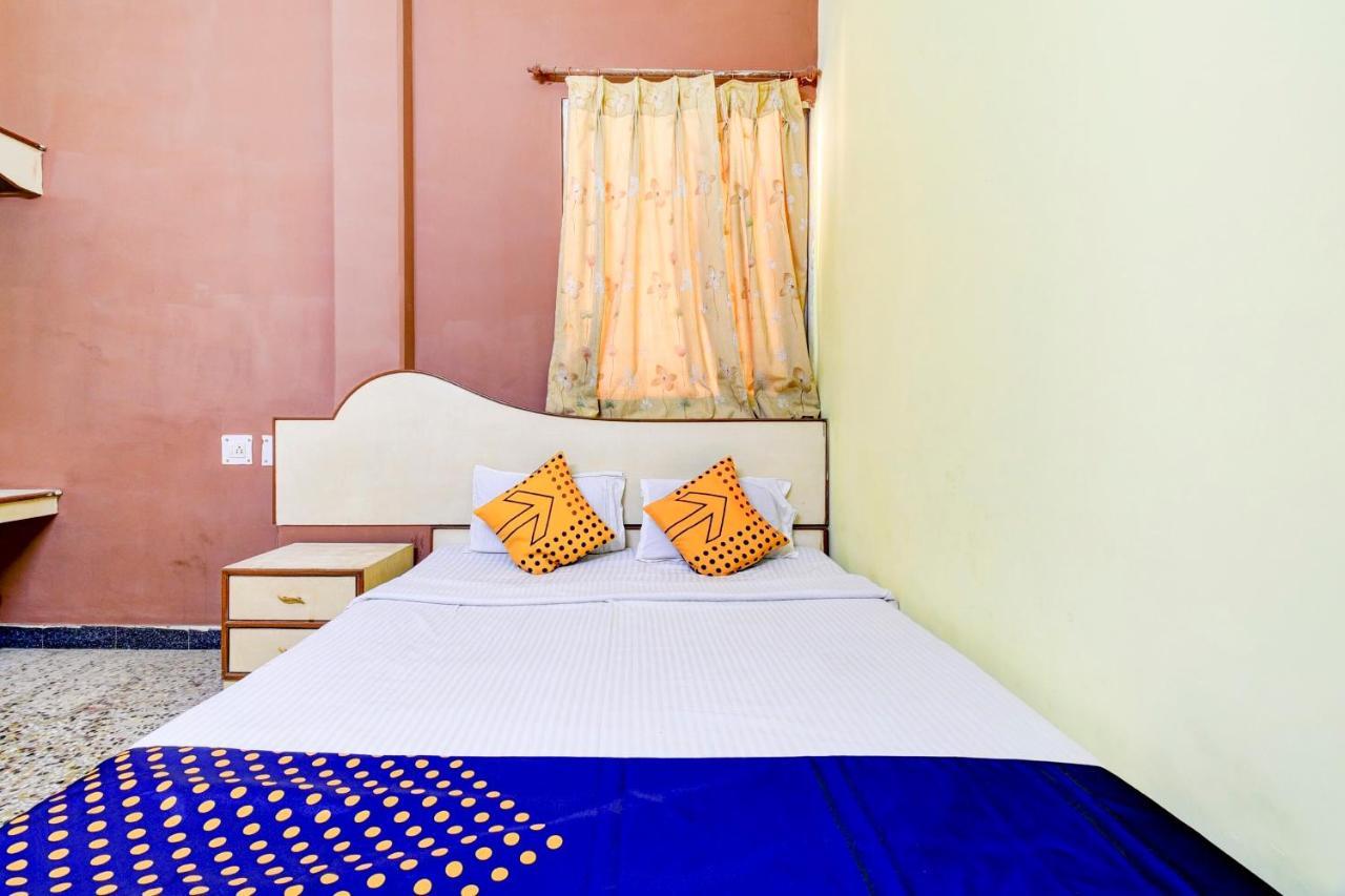 Hôtel Spot On 80135 Gopala Residency à Dibrugarh Extérieur photo